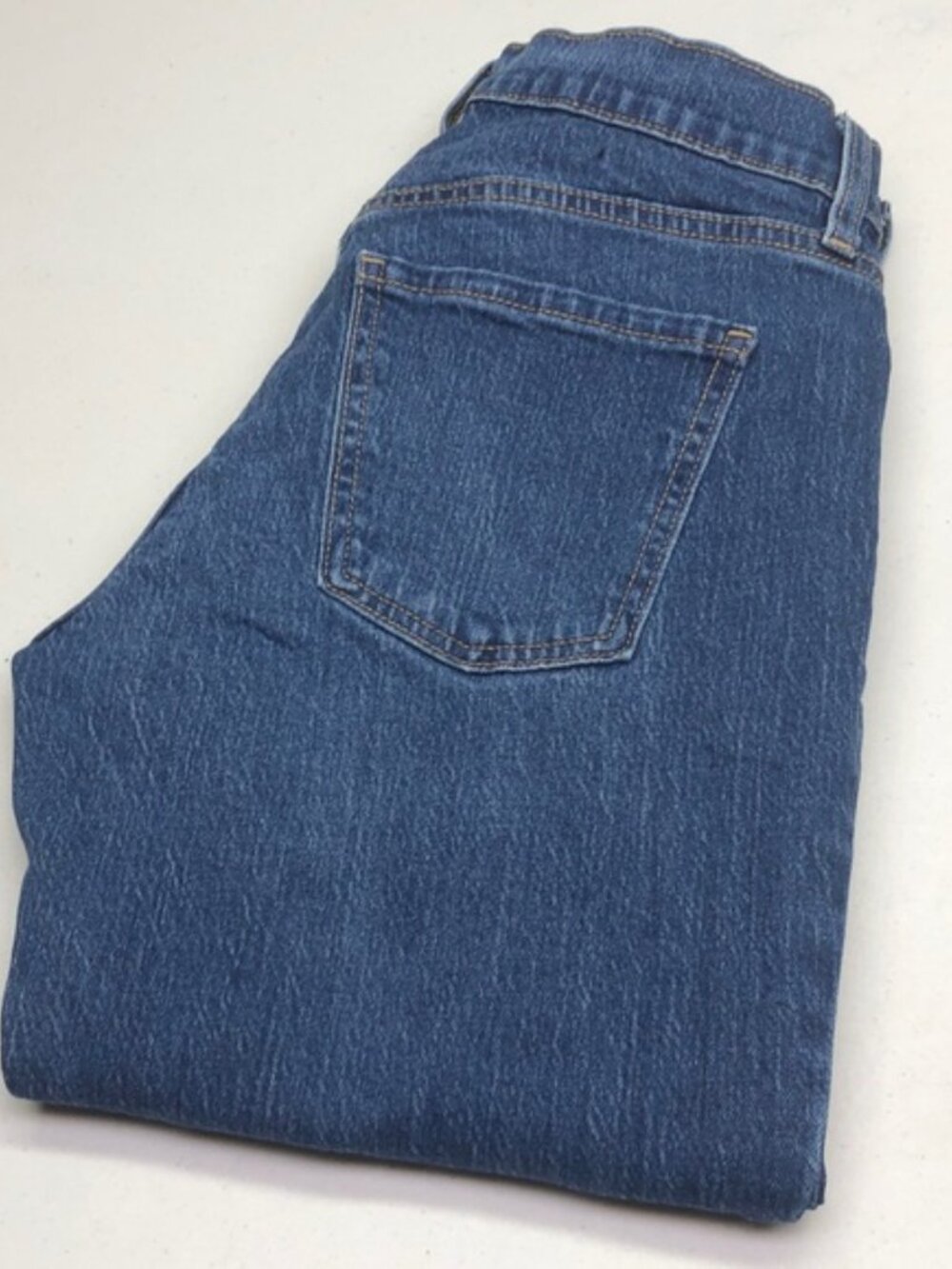 OLD NAVY MID-RISE WOW BOYFRIEND JEANS 4/27x28 ⚓️
